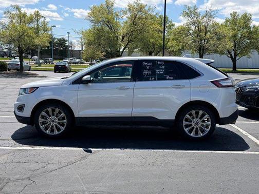 White Platinum Metallic Tri-Coat 2017 Ford Edge Titanium