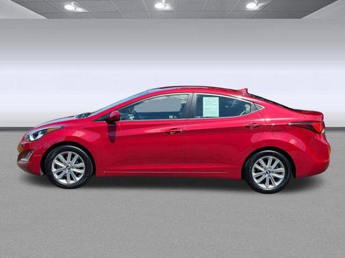 Geranium Red 2015 Hyundai ELANTRA SE