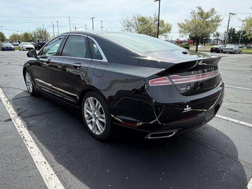 2015 Lincoln MKZ Base