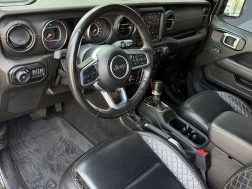 Black Clearcoat 2021 Jeep Wrangler Unlimited Sahara