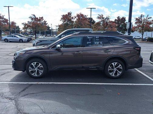 2020 Subaru Outback Touring