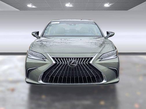 2025 Lexus ES 350 Ultra Luxury
