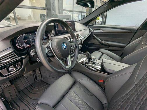 2023 BMW 530e Base