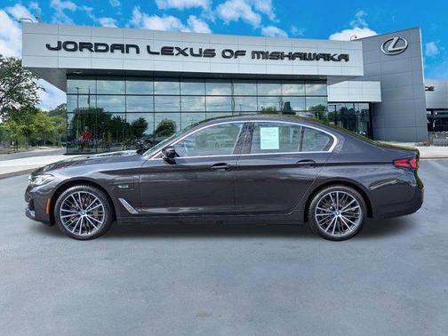 2023 BMW 530e Base