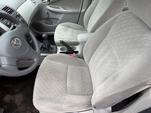 2010 Toyota Corolla XLE