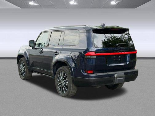 Nightfall Mica 2026 Lexus GX 550 Luxury+