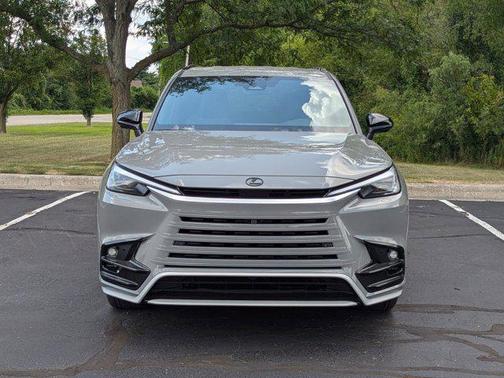 2025 Lexus TX 500h F SPORT Premium