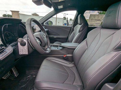 2025 Lexus TX 500h F SPORT Premium