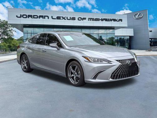 2022 Lexus ES 350 Base