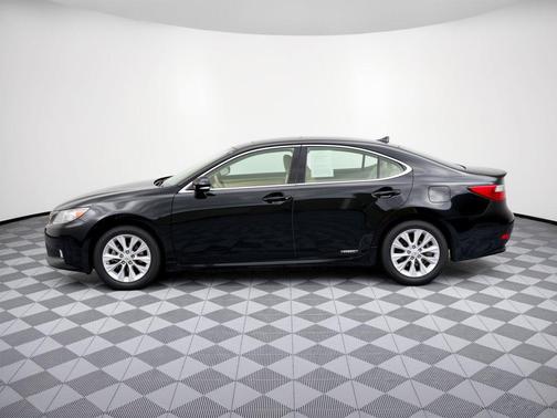 Obsidian 2013 Lexus ES 300h Base