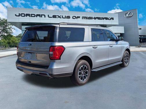 2023 Ford Expedition Max XLT