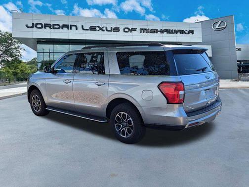 2023 Ford Expedition Max XLT