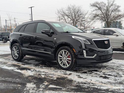 2023 Cadillac XT5 Sport