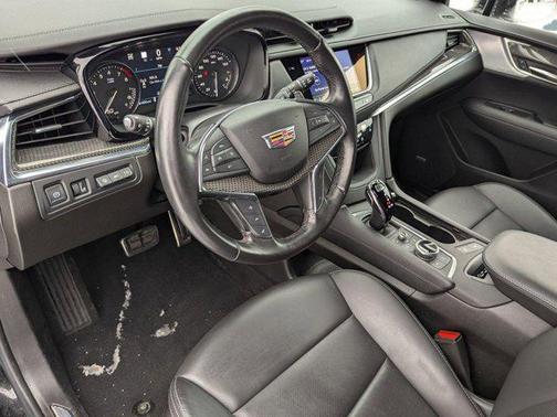 2023 Cadillac XT5 Sport