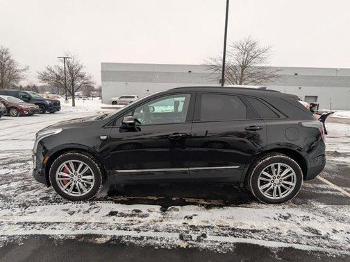 2023 Cadillac XT5 Sport