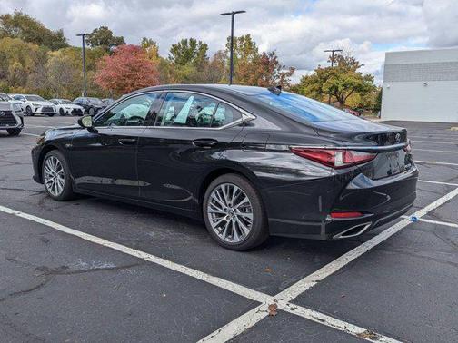 2020 Lexus ES 350 Base