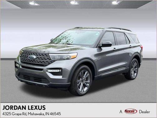 Carbonized Gray Metallic 2023 Ford Explorer XLT