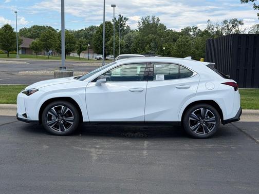 Ultra White 2026 Lexus UX 300h Base