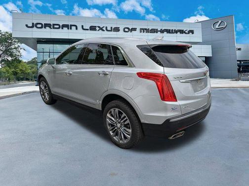 2017 Cadillac XT5 Premium Luxury