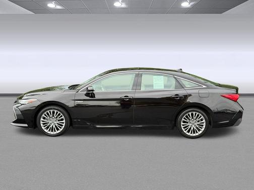 Opulent Amber 2019 Toyota Avalon Hybrid Limited