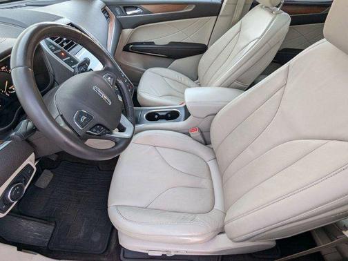 2017 Lincoln MKC Select