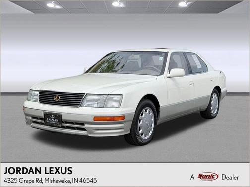 White 1995 Lexus LS 400 Base