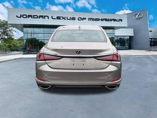 2020 Lexus ES 350 Base