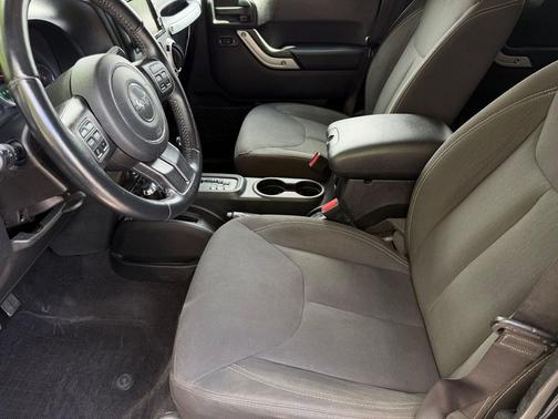 Black Clearcoat 2018 Jeep Wrangler JK Unlimited Rubicon