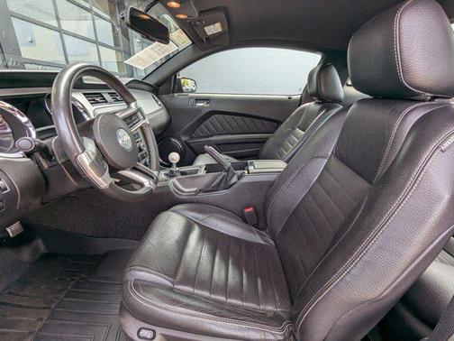 2011 Ford Mustang GT Premium