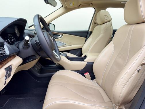 Performance Red Pearl 2019 Acura RDX Advance Package