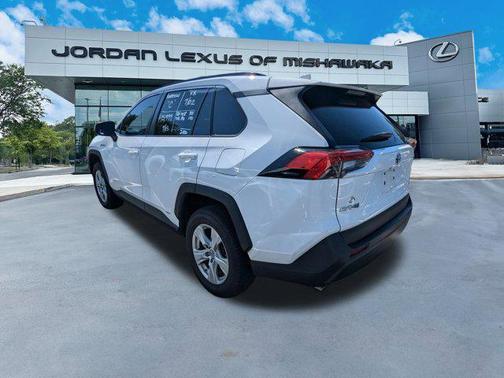 2019 Toyota RAV4 Hybrid LE