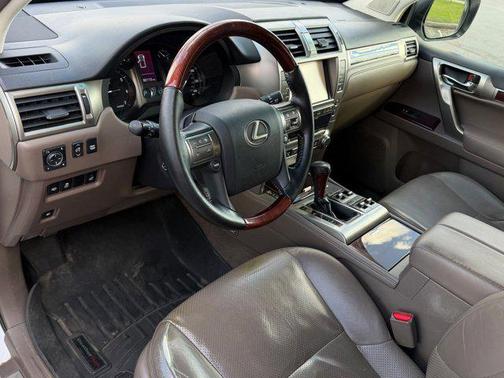 2016 Lexus GX 460 Luxury