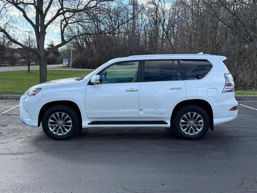 2016 Lexus GX 460 Luxury