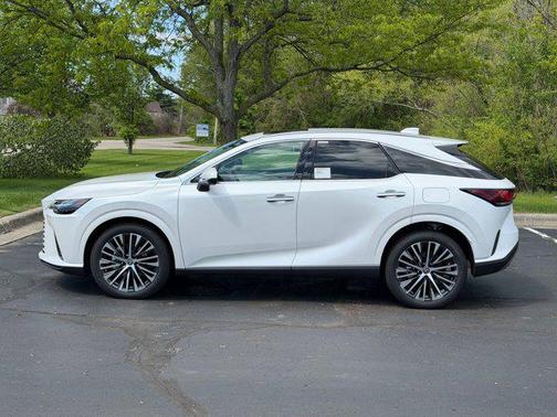 Eminent White Pearl 2026 Lexus RX 350 Base
