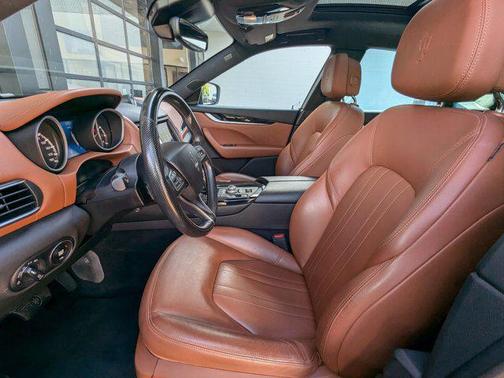 2020 Maserati Levante Base