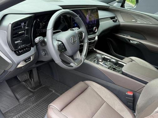 Nori Green Pearl 2026 Lexus RX 350h AWD