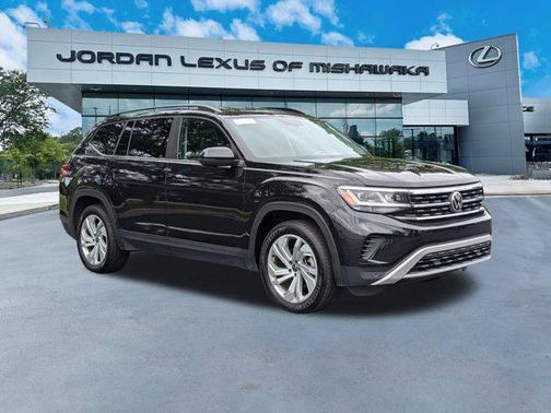 2022 Volkswagen Atlas 3.6L SE w/Technology