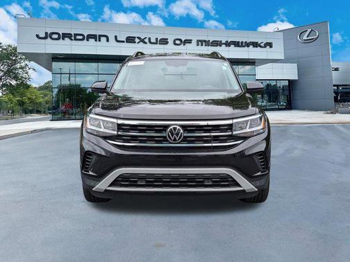 2022 Volkswagen Atlas 3.6L SE w/Technology