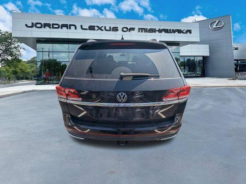2022 Volkswagen Atlas 3.6L SE w/Technology