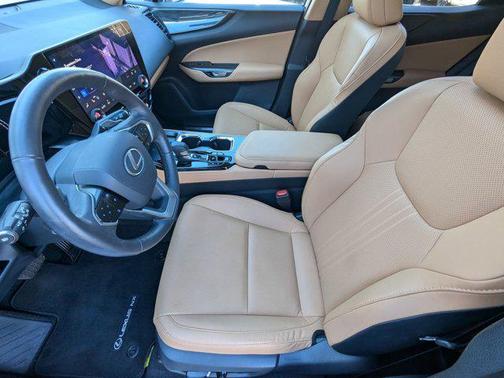 2025 Lexus NX 350 Premium