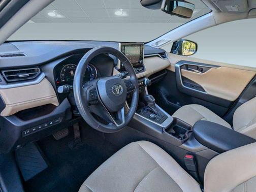 2019 Toyota RAV4 Hybrid Limited