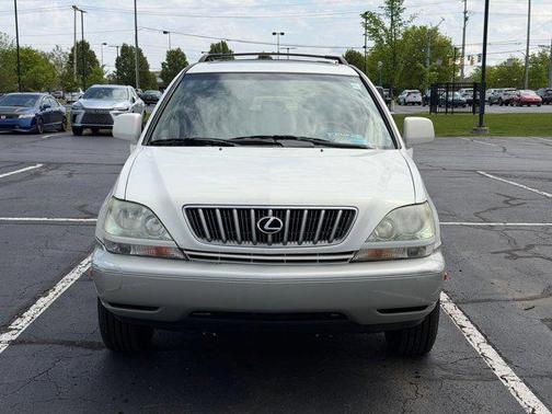 White 2002 Lexus RX 300 Base