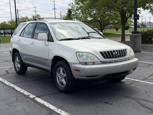 White 2002 Lexus RX 300 Base