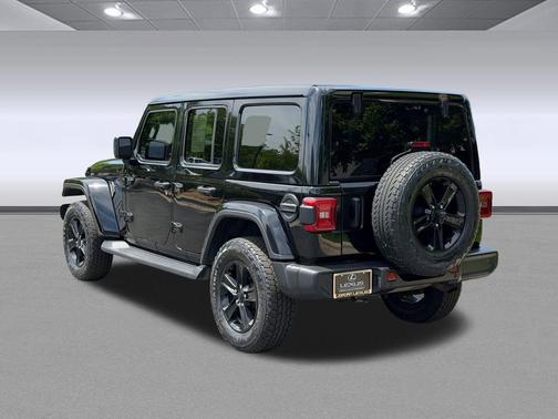 Black Clearcoat 2021 Jeep Wrangler Unlimited Sahara