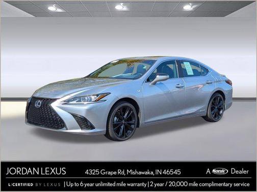 2022 Lexus ES 300h F SPORT