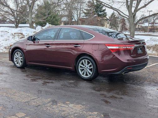 2013 Toyota Avalon XLE