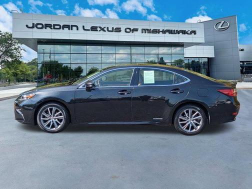 2016 Lexus ES 300h Base