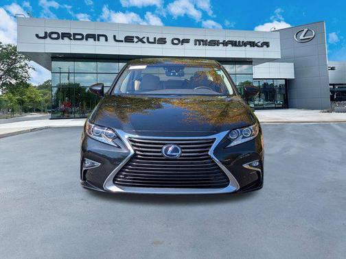 2016 Lexus ES 300h Base