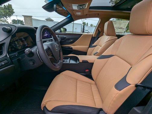2025 Lexus ES 350 Ultra Luxury