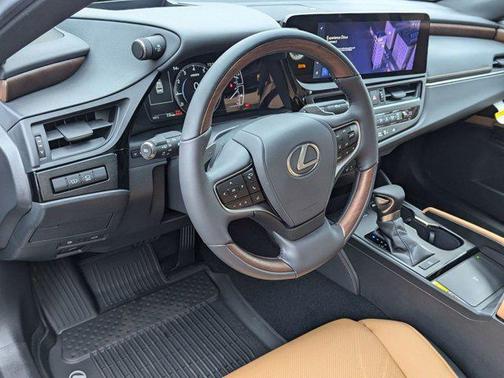 2025 Lexus ES 350 Luxury